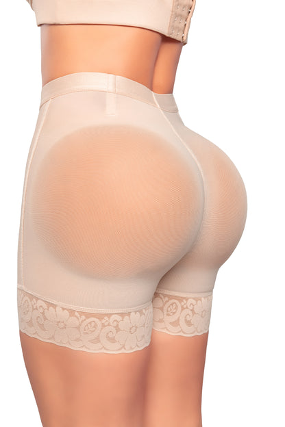- Panty Ultrainvisible SMI4000 ATRACTIVA con encaje y control abdominal
- Vista posterior de panty moldeador con realce natural y efecto redondeado
- Detalle de encaje funcional y ajuste invisible del SMI4000