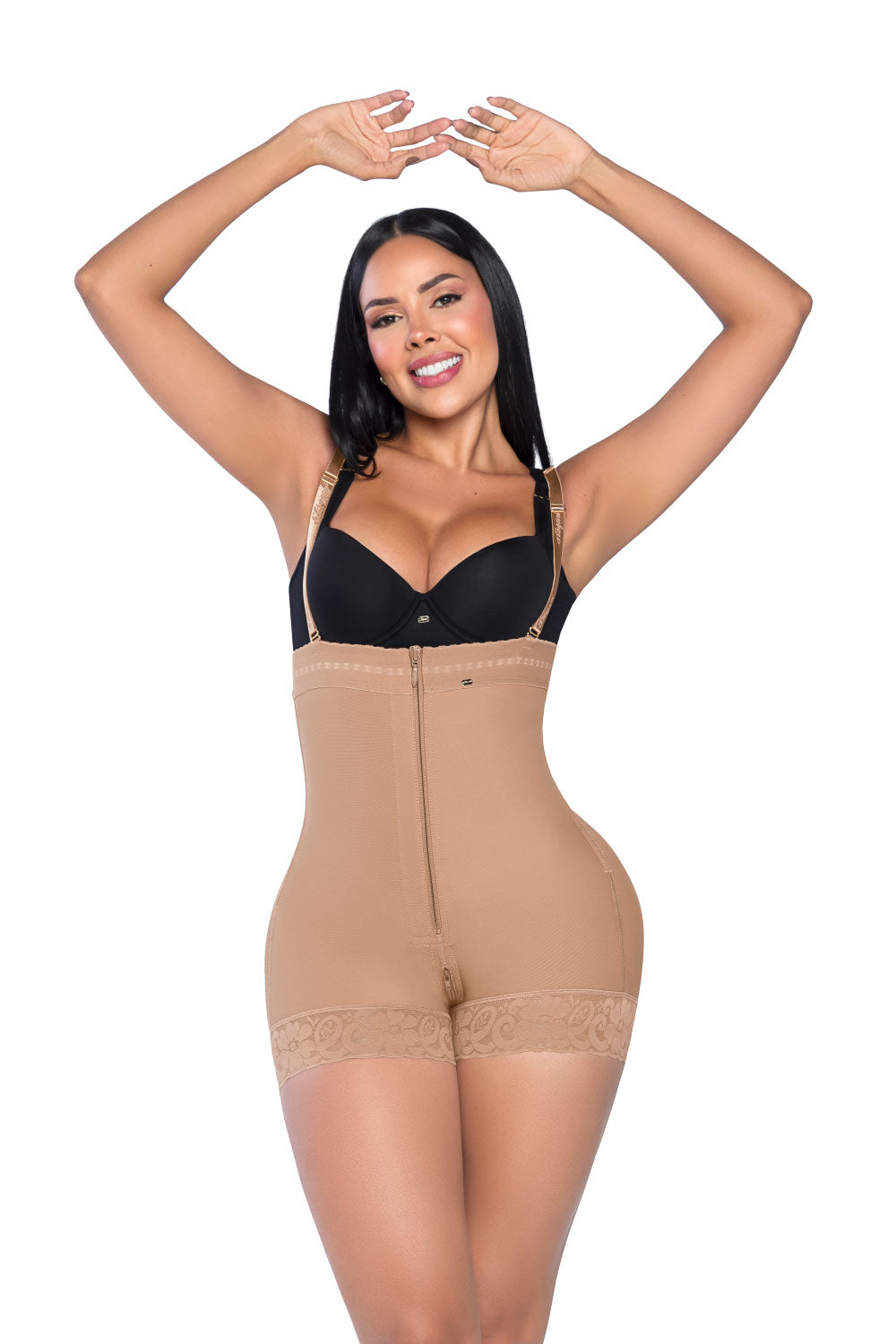 - Faja Ultrainvisible SMI7151 strapless con cierre frontal y soporte lateral
- Vista posterior de la faja SMI7151 con realce natural de glúteos
- Detalle de cierre perineal y tanga Ultrainvisible incluida SMI7151